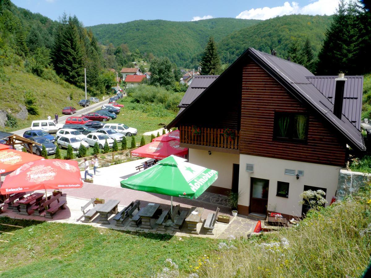 Motel Luka Dezevice Kültér fotó